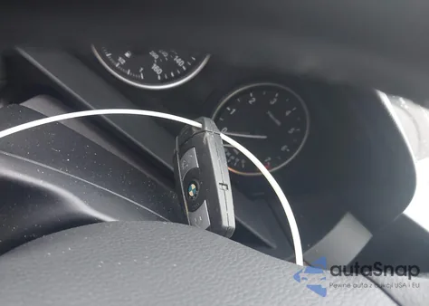 2010 BMW 528I from USA, damaged, VIN WBANU5C57AC125458